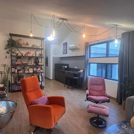 Suite 60m2 au calme à Montélimar parking privé à 2 pas du centre ville Montélimar