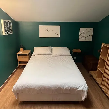 Affittacamere Suite 60m2 au calme à Montélimar parking privé à 2 pas du centre ville 3*